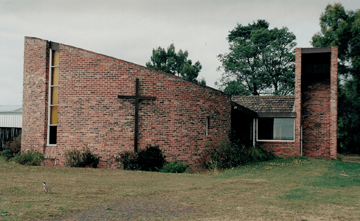 St John's, Snug - image 1