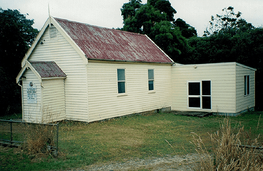 Sisters Creek Uniting Church, Sisters Creek